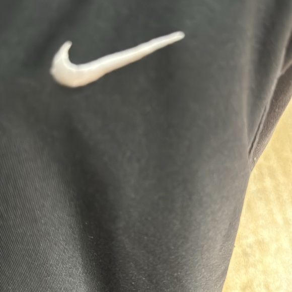 Women’s Nike stretch/Leggings size Large black. Bx10 - Picture 3 of 5